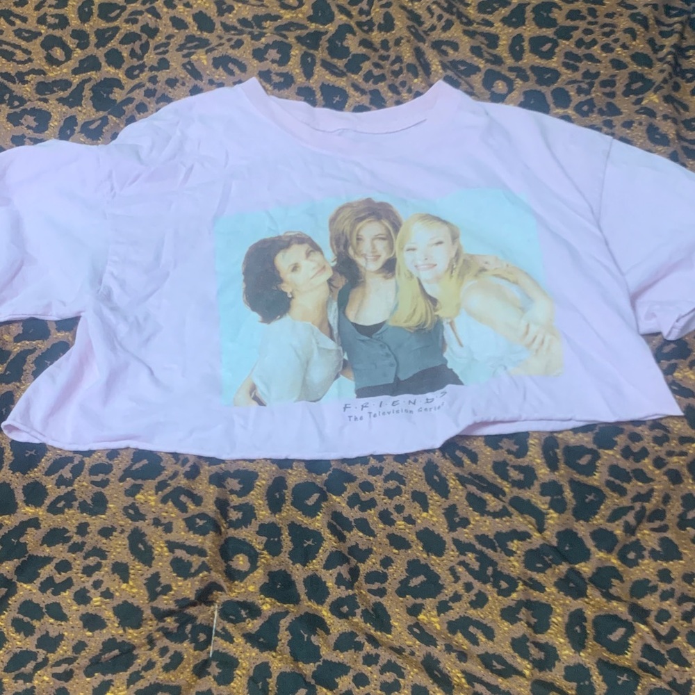 Trendy Pink Graphic Crop Top
